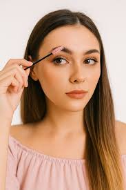 Hannah Pack of 50 Pink Eyebrow Eyelash Combing Brushes for Lifting and  Permanent Makeup Applications- Trendyol