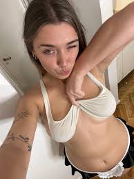 Emma Kuzi Nude - Prepare for Pure Excitement