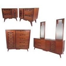 Stylish Vintage Walnut Bedroom Suite With Sculpted Front Detail Walnut Bedroom Pair Of Bedside Tables Low Dresser