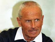 Enzo Maiorca avrebbe 90 anni: i record, la rivalità con Mayol, il caso Rai,  la politica. Chi era il più grande apneista italiano della storia-  Corriere.it