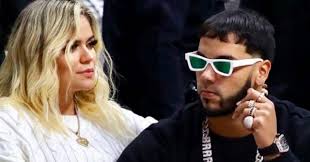 She is predominantly described as a reggaeton and latin trap artist, but has experimented with a variety of other genres including reggae and sertaneja. Index Of Media Fotos Noticias Karol G