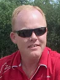 Scott Giles's Instagram, Twitter & Facebook