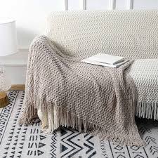 Ottomans can insert as breaks in a sofa or become a chaise. Gestrickte Deko Decke Fransendecke Sofadecke Kaufland De
