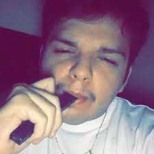 100 Racks by Jesus Botello: Listen