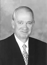 Lanny Greer's Instagram, Twitter & Facebook