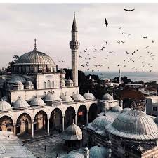 Zonguldak'ın ereğli ilçesinde bin 500 yıllık tarihi olduğu belirtilen ve 1951 yılında büyük bir kısmı yeniden inşa edilen selatin camii'nin alt katında bulunan kilise. Incivez Camii Incivez Mahallesi