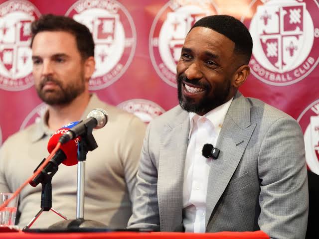 Jermain Defoe grateful and happy to 'earn his stripes' before starting as Woking manager | Jermain Defoe | The Guardian
