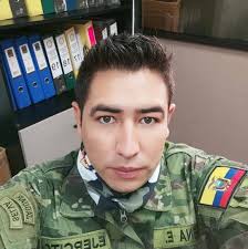 ✨Copas plasticas 🥂🍸🍷🍹✨ De todos los estilos y tamaños! ✨Versatiles y  perfecta, para brindis, envases de postres, decoracion de recuerdo y más!!.  En el pie de foto puedes revisar el tamaño de