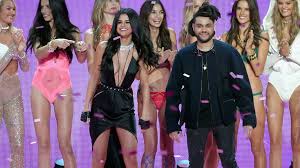 Bella hadid was all smiles while running into her ex the weeknd, you know, on a catwalk. Selena Gomez And The Weeknd S Moment At The Vs Show 2015 Teen Vogue