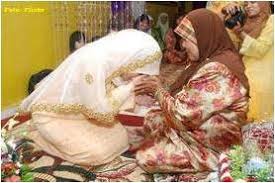 Sedangkan kegelisahan juga terkadang hadir karena suatu masalah. Cinta Kasih Sayang Maaf Memaafkan 3 Mertua Ku Adalah Orang Tua Ku 3 Ketika Seorang Wanita Menikah Maka Tanggung Jawab Orang Tuanya Sudah Terlepas Karena Kini Tanggung Jawab Itu Beralih Pada