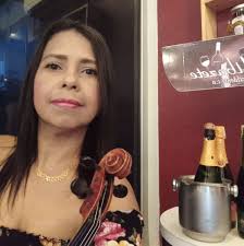 Ever since I premiered my solo violin arrangement of Carlos Gardel's "Por  una cabeza" in 2022, I've been asked about where one can find the sheet  music for my arrangement. After performing