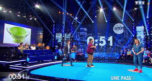 Ne vous étonnez donc pas de retrouver une émission intitulée pour se prêter au jeu, arthur a fait appel à plusieurs de ses fidèles : Vendredi Tout Est Permis Arthur Devance Par Les Rediffusions De Candice Renoir Et Ncis Toutelatele