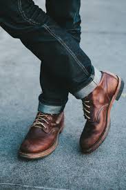 Seven Ways To Tell If Your Suit Fits Mens Leather Boots Dress Shoes Men Mens Fashion