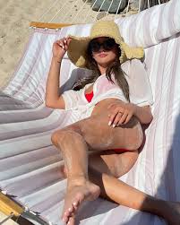 豔星女兒也脫了！火辣照流出網全驚呆｜東森新聞