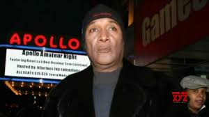 Ew has confirmed through mooney's manager that the performer suffered a heart attack at his home in oakland, calif., and passed away shortly after. Comedian Paul Mooney Has Died At 79 Video Social News Xyz