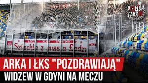 Minucie zapewnił swojemu zespołowi trzy punkty. Arka I Lks Pozdrawiaja Widzew W Gdyni Na Meczu 01 03 2020 R Youtube