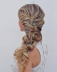 We are going to give you some samples of curly wedding hairstyles for brides with modern wedding hairstyles are pretty simple these days. Side Braid Wedding Hairstyle Get Inspired By Fabulous Wedding Hairstyles Braided Hairstyles For Wedding Side Braid Wedding Side Hairstyles