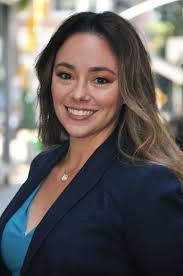 Elizabeth Roldan's Instagram, Twitter & Facebook