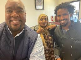 Today we supported a small Somalia business named Brothers Cafe. In their  culture they eat every meal with a Banana. Great food ❤️❤️❤️