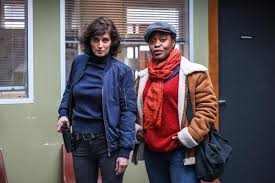 Le Crime Lui Va Si Bien France 2 La Suite Avec Claudia Tagbo En 2021 Actualite Tv Nouveautes Tele Com