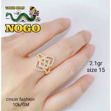 Benda bulat yang bisa melingkar. Harga Cincin Emas Asli 1 Gram Terbaru Agustus 2021 Biggo Indonesia