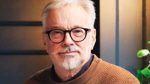 Viking's Joel Rickett moves to Ebury