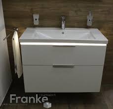 Keramik Waschtisch Mit Passenden Unterschrank Der Burgbad Unterschrank Hat E Bad Waschbecken Mit Unterschrank Unterschrank Waschbecken Badezimmer Unterschrank