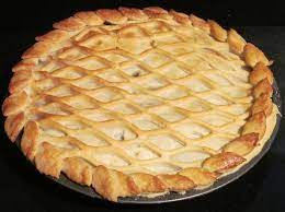 This recipe is from mary berry's complete cookbook , published by dk. Week Twenty Two Mary Berry S Classic Apple Pie Lewis Kim
