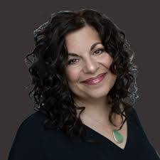 Kara Garner's Instagram, Twitter & Facebook