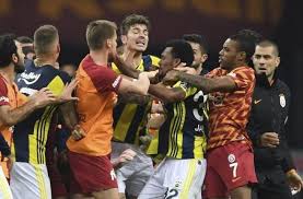 Photo by stuart macfarlane/arsenal fc via getty images. Duel Rival Galatasaray Vs Fenerbahce Berakhir Ricuh Antar Pemain Bolatimes Com