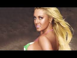These fantastic and hottest women golfers are an inspiration to many girls who want to start golfing. Natalie Gulbis Most Beautiful Women In Golf Youtube