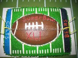 You may even have the cake designed on the appearance of a football stadium. Coolest Football Cake Photos And Amazing How To Tips