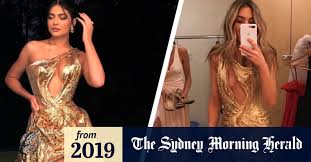 The chronicles of nadia is a multimedia brand by fashion personality nadia bartel sharing her perspective on style, beauty, business and motherhood. Kylie Jenner Nadia Bartel Wear Same J Aton Gown