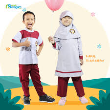 Kami adalah konveksi seragam sekolah paud tk menjual seragam muslim, islam, islami, nasional semua baju telah dipastikan sama dengan kegiatan anak. Model Baju Seragam Tk Paud Archives Seragam Anak