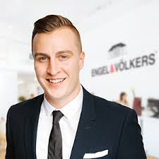 Brennan Bates Personal Real Estate Corporation