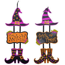 From spooky halloween wreaths to scary yard halloween decorations, there are plenty of diy halloween decorations to choose from. Dollar Tree Halloween Decorations Popsugar Family