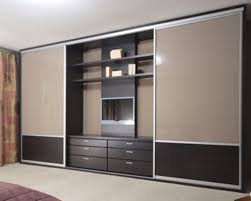 дизайн комнаты 12 кв м с диваном и шкафом купе Shkaf Kupe Na Zakaz V Sochi Wardrobe Design Bedroom Bedroom Furniture Design Wardrobe Room