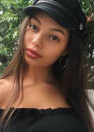 Six Degrees » Jake T. Austin and Fiona Barron