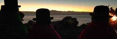El pueblo mapuche celebra el we tripantu, los aymara el machaq mara, los quechua el inti raymi, mientras que el pueblo rapa nui festeja el aringa oro o koro. Solsticio De Invierno Nativo America
