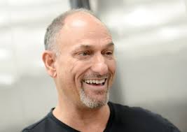 Bruce's Catering does big Hollywood shows like 'The Voice,' but come  Thanksgiving a Van Nuys feast for the homeless is 'from the heart'