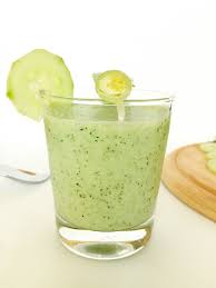 Sommerliche Gurkensuppe Foodforfamily Gurkensuppe Suppenkuche Lebensmittel Essen