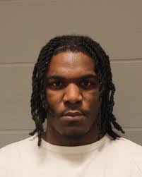 Deron King's Instagram, Twitter & Facebook