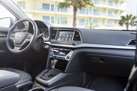 It also, however, offers a range of other features like impressive active intelligent safety technology including crash mitigation, driver attention warning, and collision avoidance assistance. 2017 Hyundai Elantra Limited Gas Mileage Review