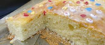 Mit etwas mehl zum vorteig verrühren. Zitronen Griesskuchen Vom Blech Genusslieben De