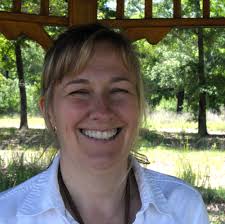 Bonnie Bast's Instagram, Twitter & Facebook