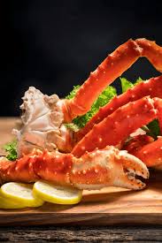 Place your frozen or thawed crab legs in a deep glass baking dish (this is a good method to reheat frozen crab). How To Reheat Crab Legs 5 Easy Ways Insanely Good