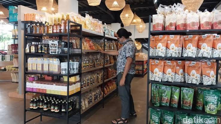Toko Oleh-Oleh di Kota Batu Laris Manis, Keripik Tempe dan Buah Jadi Primadona