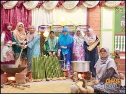 Listen to meriah suasana hari raya by siti nurhaliza, 2,547 shazams, featuring on riang ria hari raya, and at home with faizal tahir: Sambutan Aidilfitri Smkap Alawiyah Meriah Dalam Suasana Desa Perlis Gps Bestari