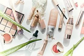 The fundamental, deep hydration solution to bring out the skin's natural beautiful radiance thereby making the lives of women shine the new beauty. The Biggest Trends In The Beauty Industry