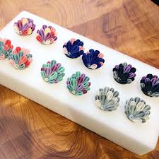 写真の説明はありません polymer clay embroidery flower diy crafts polymer clay flowers